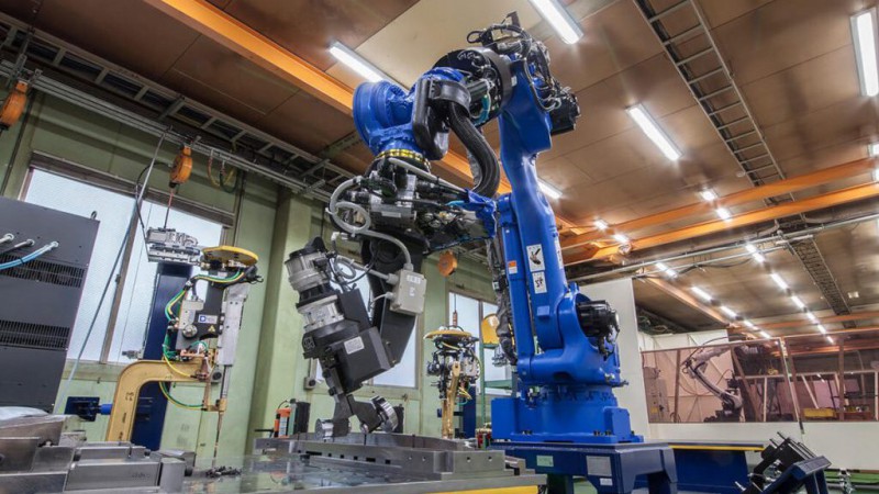 X Robotics®爱科思机器人焊接点焊弧焊 ABB (10)
