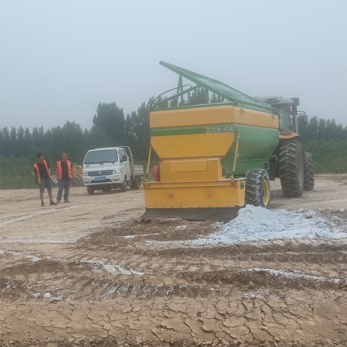 公路水泥撒铺机 灰料撒布车