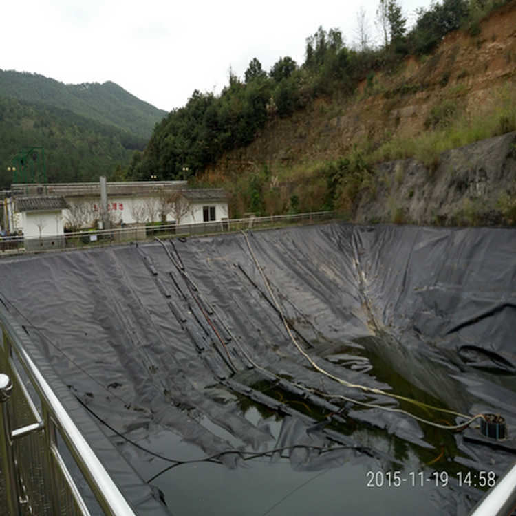 蓄水池水库防渗hdpe土工膜 养鱼池防渗膜沼液池防渗膜