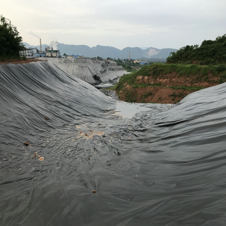 铜矿防渗用2mm土工膜性能稳定