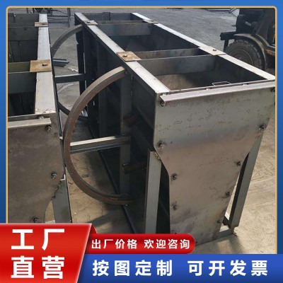 隔离墩模具    高速隔离墩模具    预制隔离墩模具